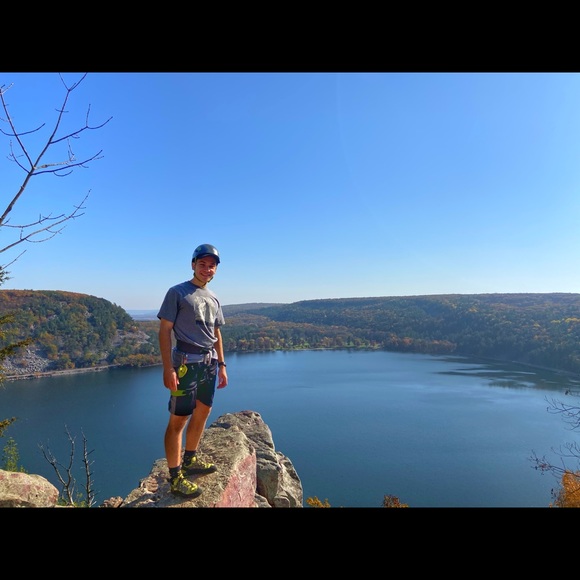 Meet your Posher, Kyle - Picture 1 of 1